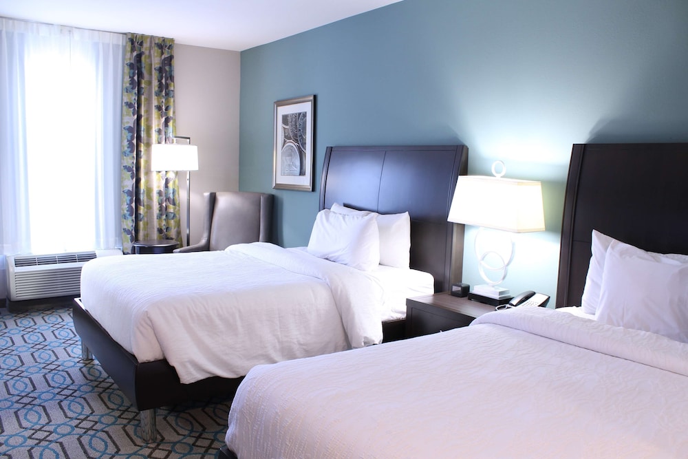 Hilton Garden Inn West Little Rock - photo 12