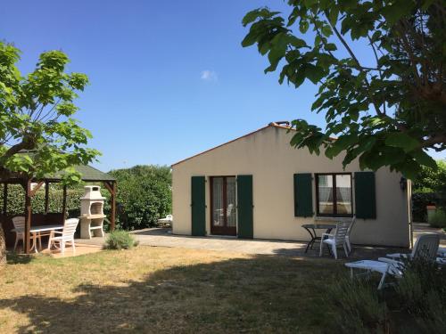 Sejour relaxant a Grand Village - carbon neutral hotel in Unknown City