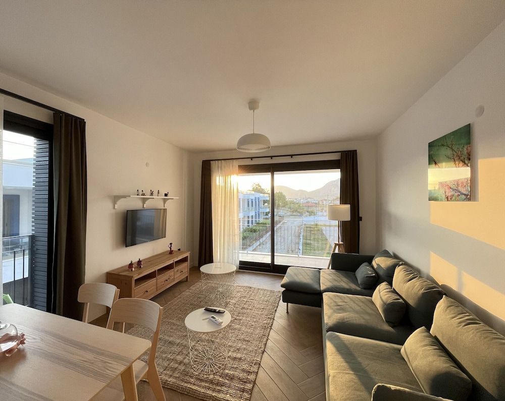 OlivAparts — 4-Star Luxury Hotel in Milas, Turkey