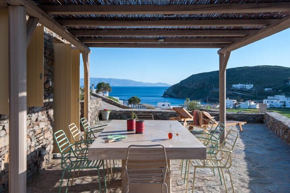 O4 Ocean by K4 Kythnos — 4-Star Luxury Hotel in Kythnos, Greece