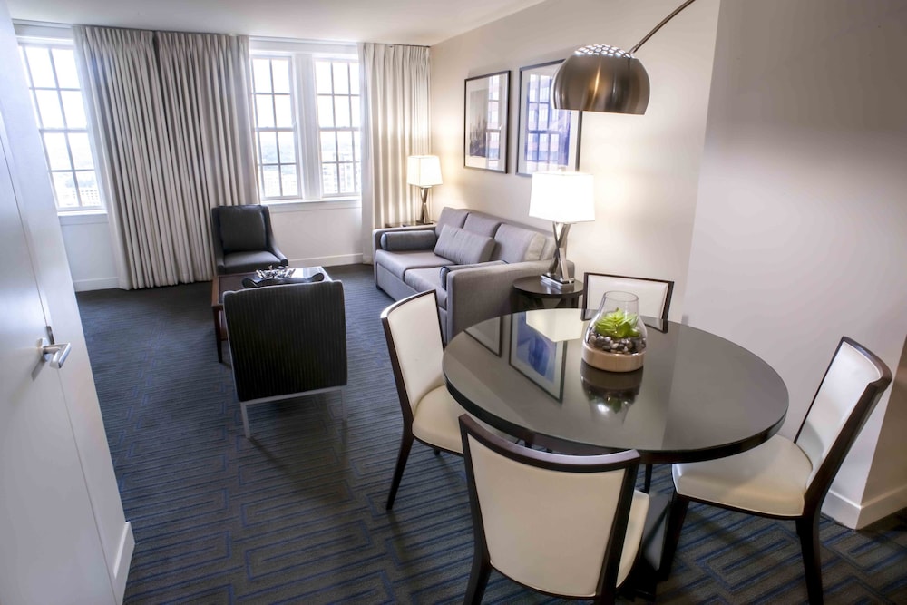 Ellis Hotel Atlanta A Tribute Portfolio Hotel by Marriott - photo 20