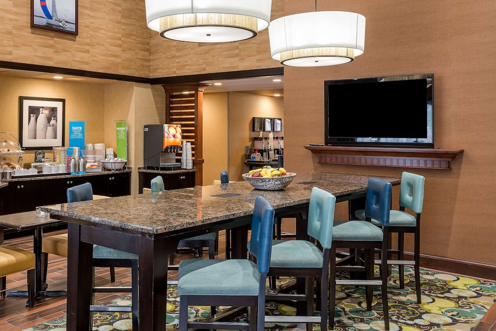 Hampton Inn & Suites Florence Center - photo 30