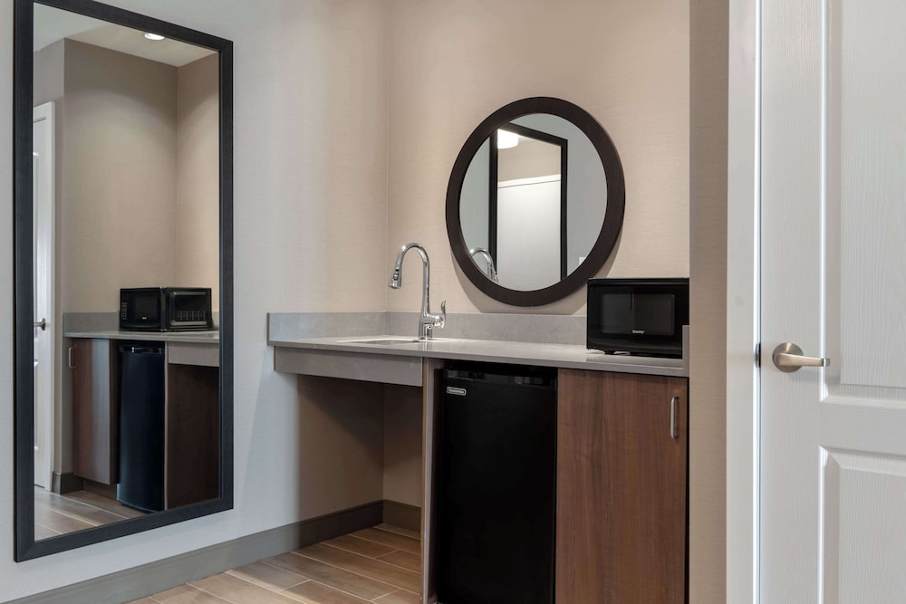 Hampton Inn & Suites Billings West I 90 - photo 11