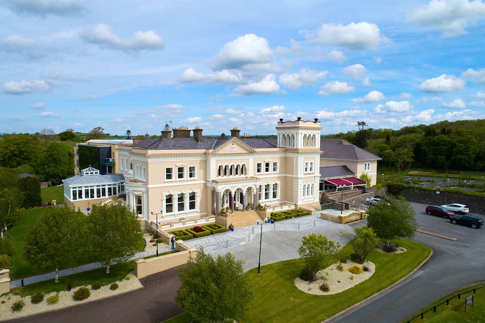 Manor House Country Hotel - carbon neutral hotel in Enniskillen