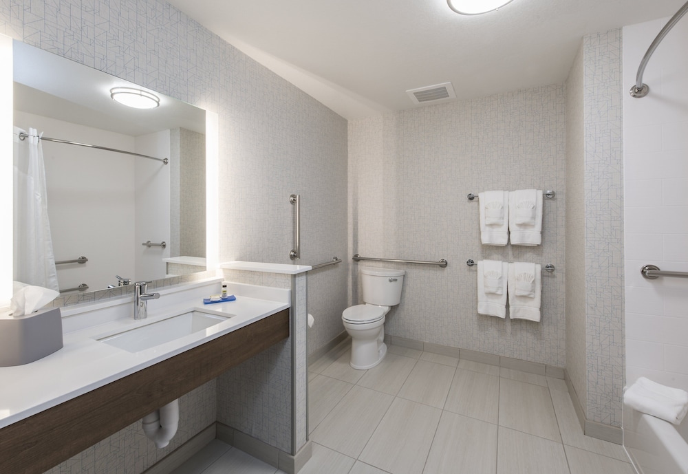 Holiday Inn Express & Suites Phoenix North Happy Valley by IHG - photo 46