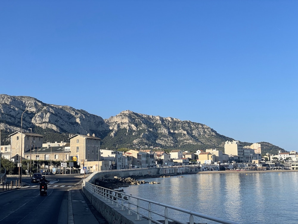 Balaena - last minute hotel in Marseille