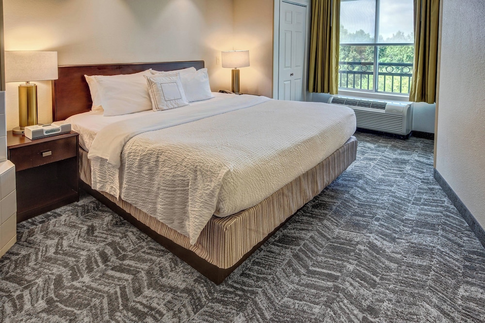 Springhill Suites by Marriott New Bern - photo 13