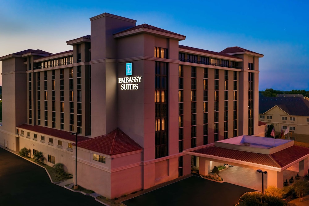 Embassy Suites by Hilton Dallas Park Central Area - photo 67