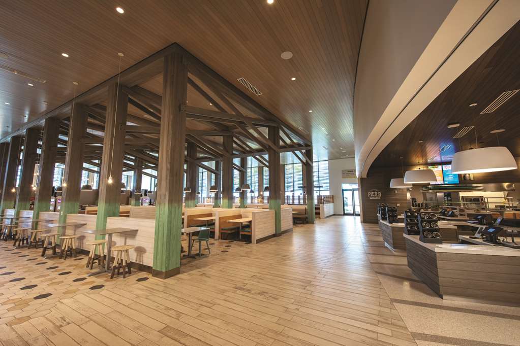 Universal's Endless Summer Resort Dockside Inn and Suites - photo 25