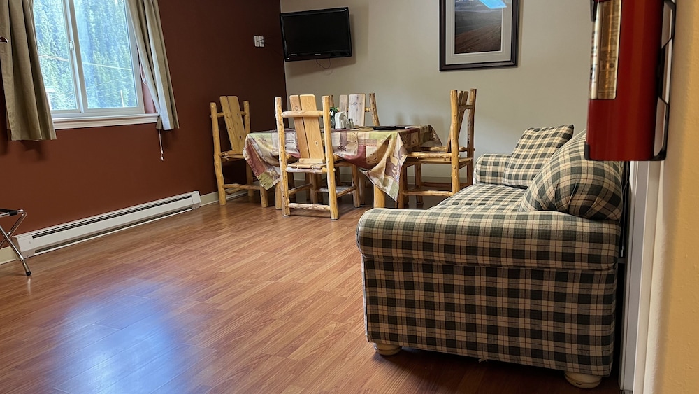 Denali Rainbow Village RV Park and Motel - photo 49