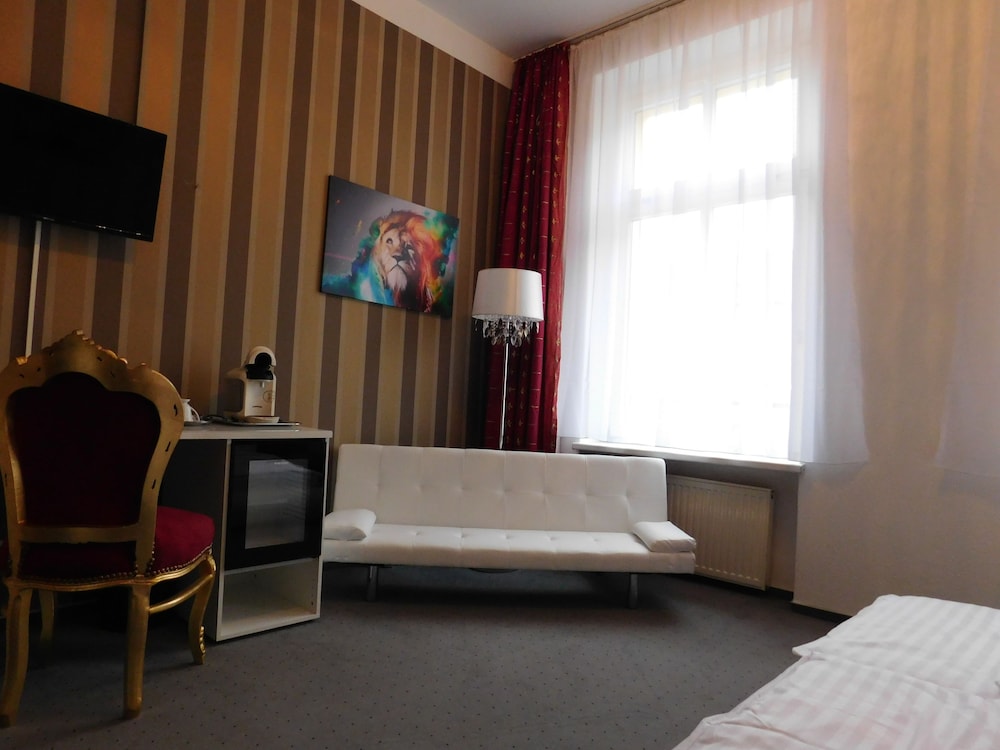 Mason Boutique Hotel — Altenburg — photo 5