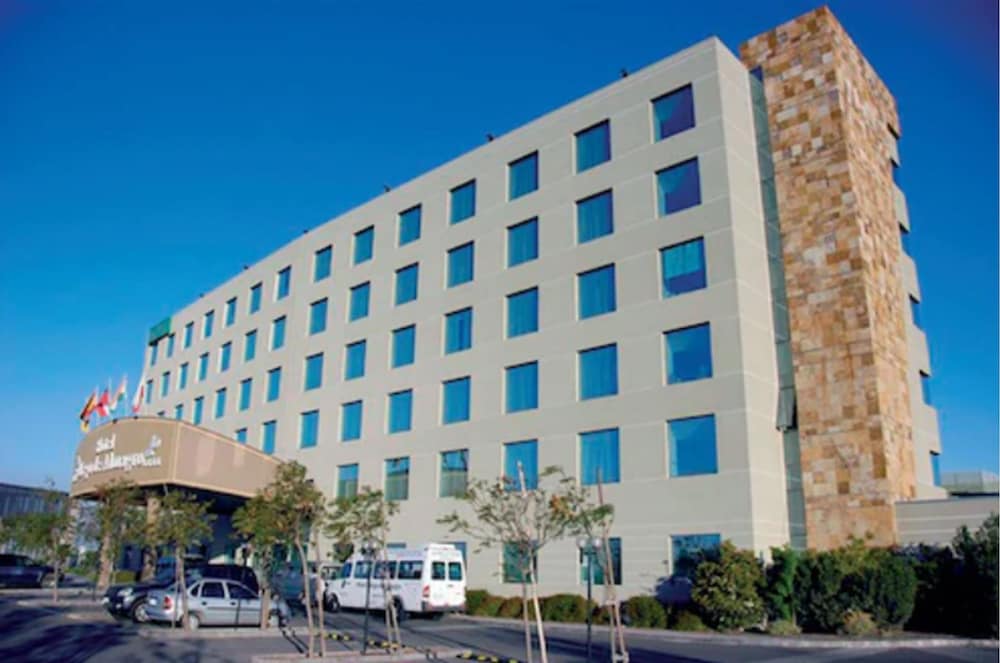 Hotel Diego De Almagro Aeropuerto — hotel in Santiago