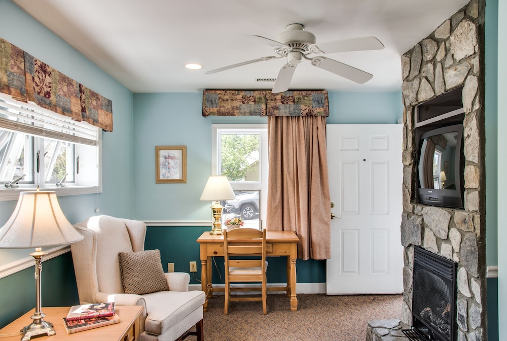 Boxwood Lodge - photo 37