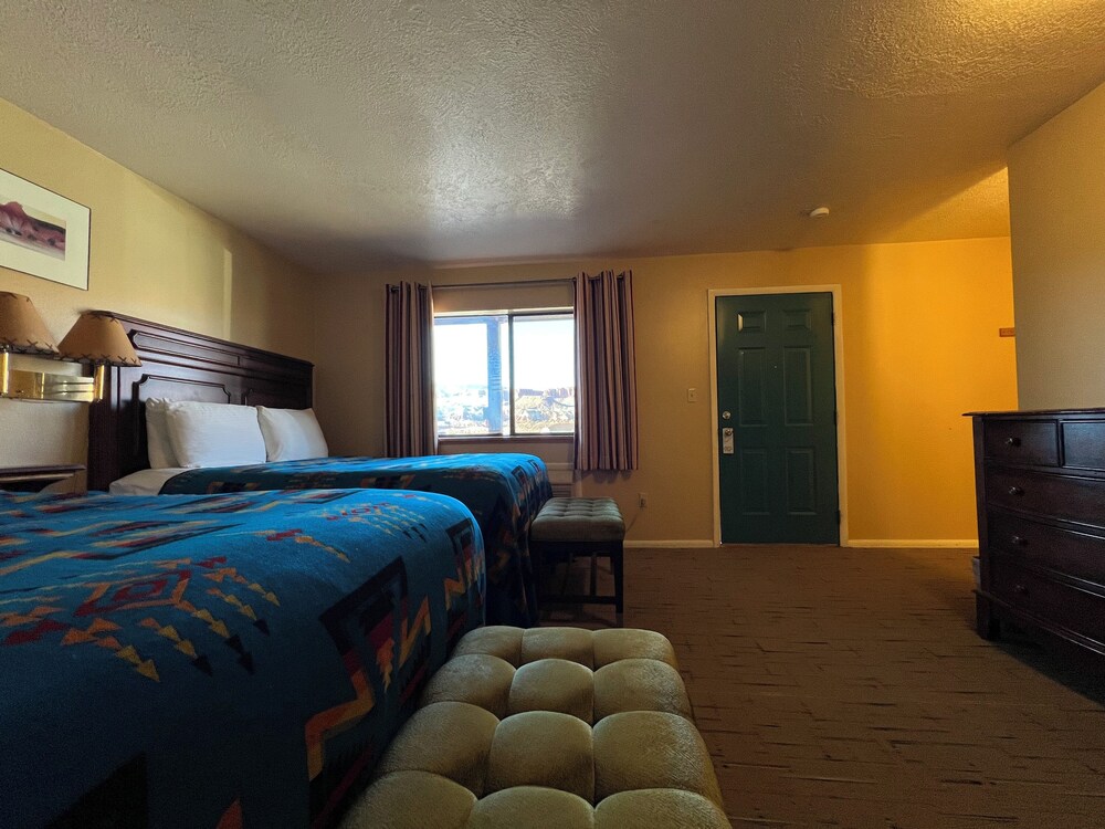 The Rim Rock Inn - photo 19