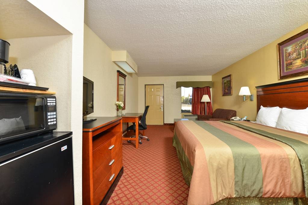 Americas Best Value Inn Brookhaven - photo 6