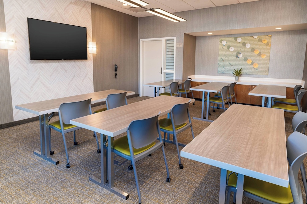 SpringHill Suites by Marriott Irvine Lake Forest - photo 26
