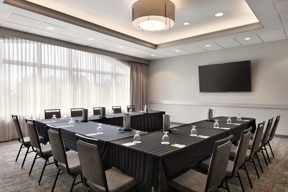 Courtyard by Marriott Tysons McLean - photo 26