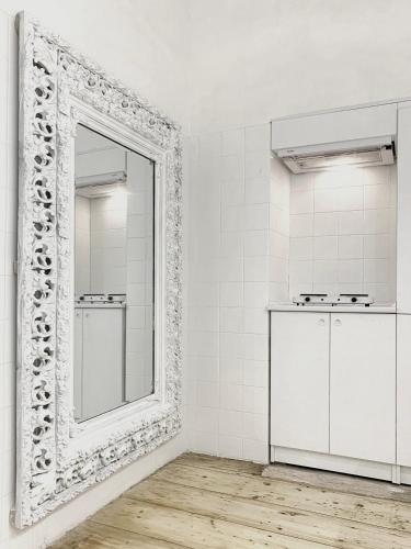 M1 Apartment