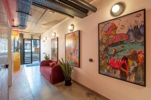 Stunning Sea Point pad 300m to promenade