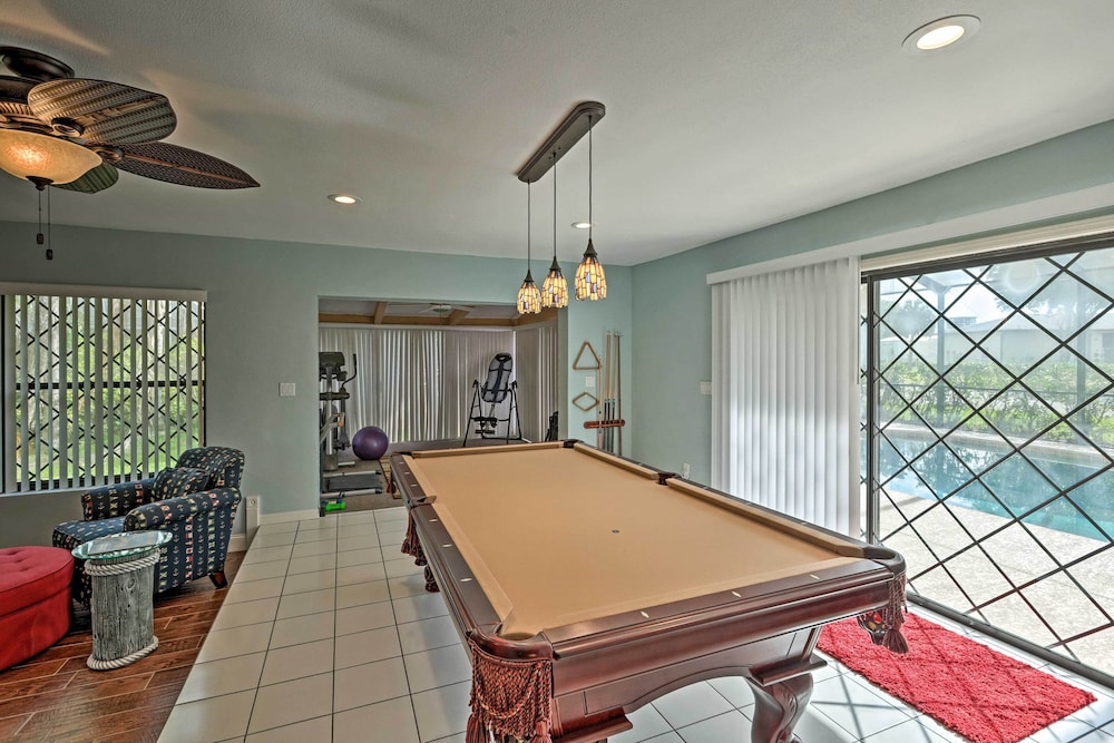 The Aviators Dream Pool Spa and Private Runway - photo 19