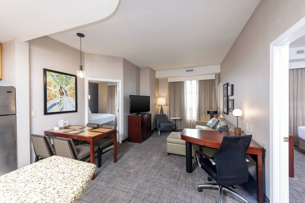 Residence Inn Midland Marriott - photo 8