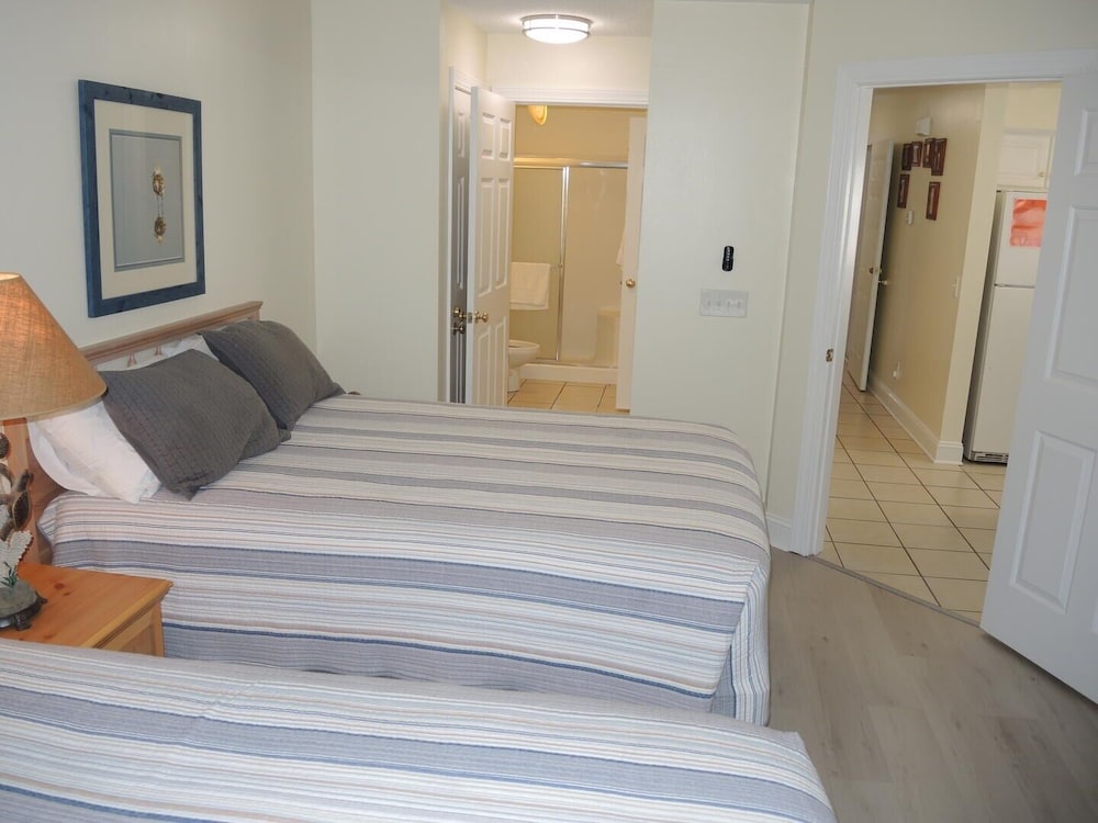 Brunswick Plantation Golf Resort Villa 1607 Close to Beach in Calabash by RedAwning - photo 4