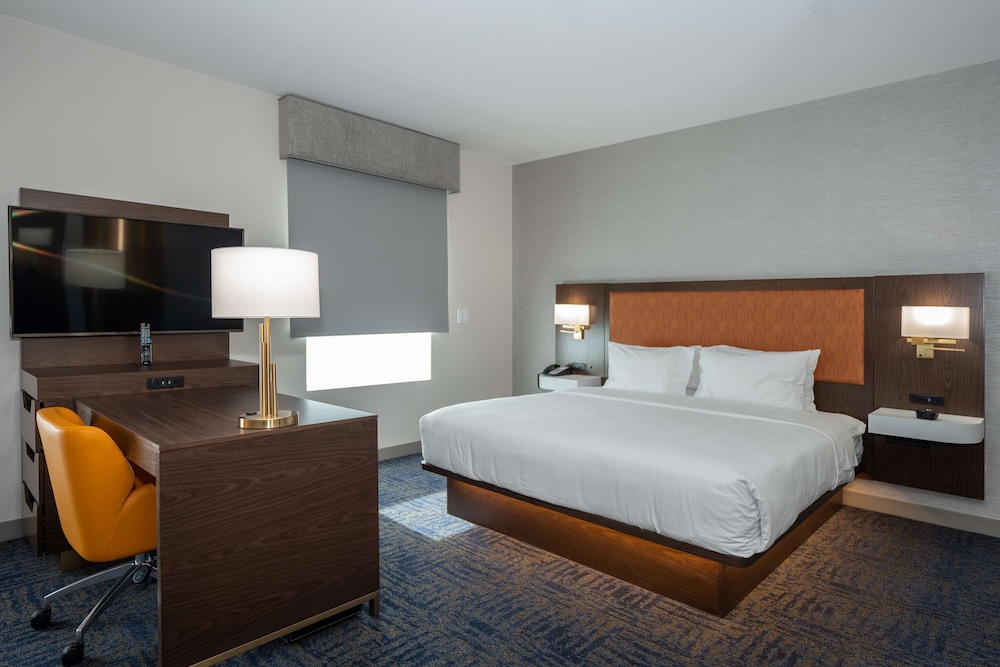 Hampton Inn & Suites Houston Sugar Land - photo 26