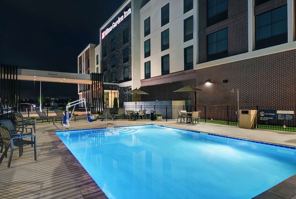Hilton Garden Inn Madison Huntsville Airport - photo 35