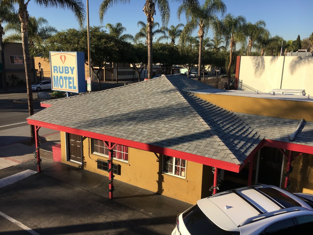 Ruby Motel - photo 18