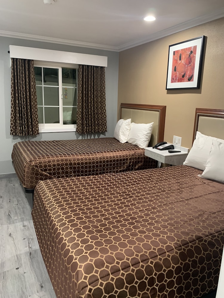 Colusa Motel - photo 20