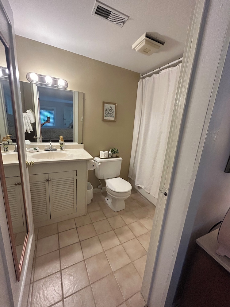 Inn at Oriental - photo 42