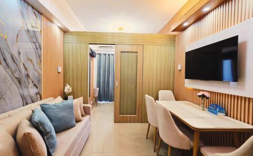 Elegant with Best View Fast Wifi Mall of Asia Airport in Manila, Philippines