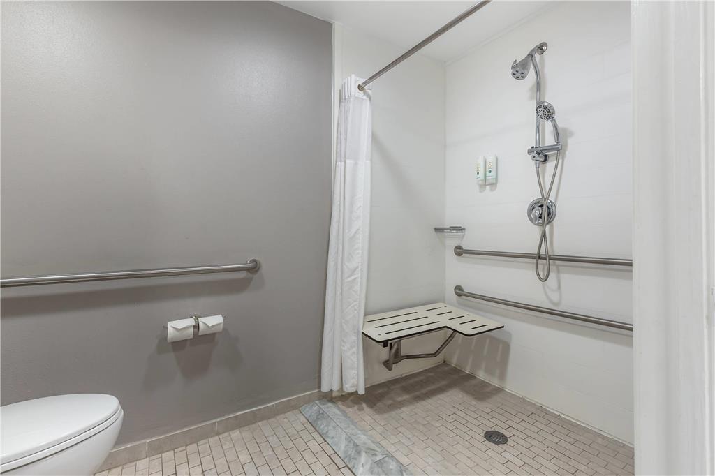 Quality Inn Wilmington - photo 12
