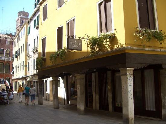 Hotel Alex — hotel in San Polo