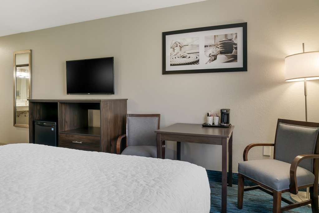 Best Western Clare Hotel - photo 15