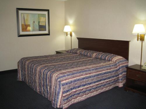 Budget Inn Temple Hills - photo 22