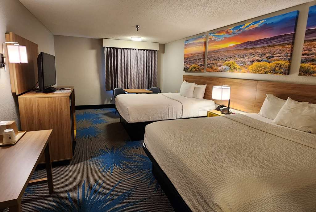 Days Inn by Wyndham Tucumcari - photo 27