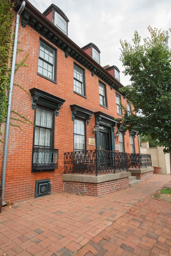 Gibson’s Lodgings of Annapolis