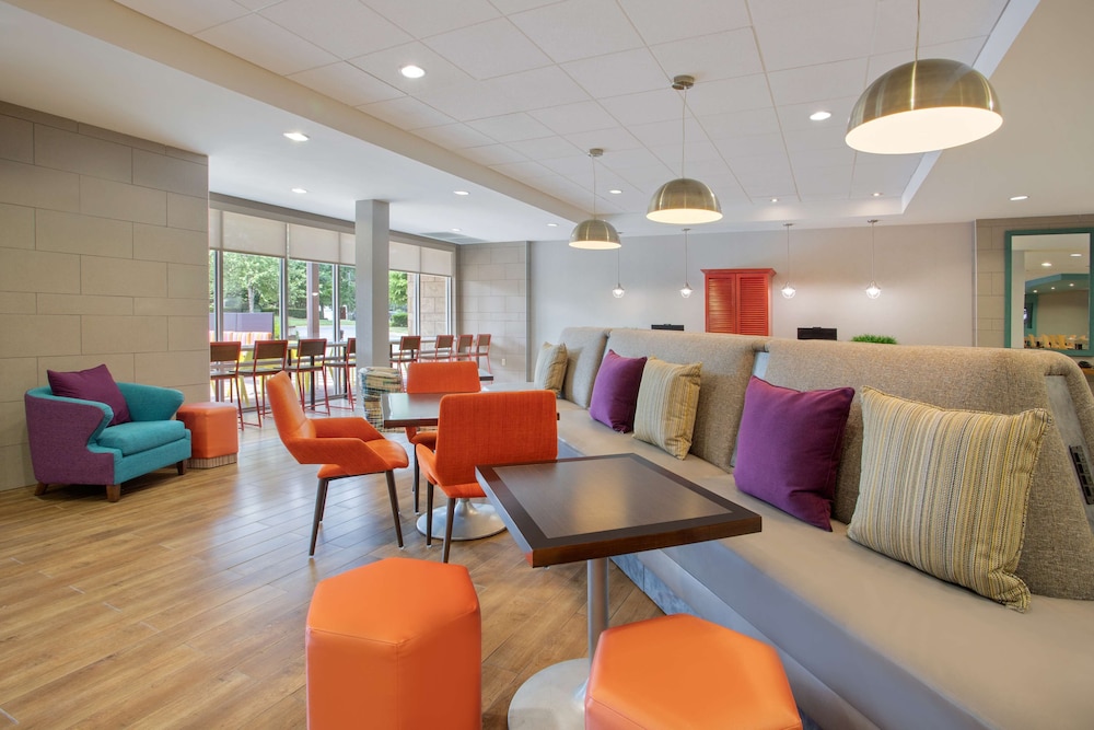 Home2 Suites by Hilton Charlotte I 77 South NC - photo 2