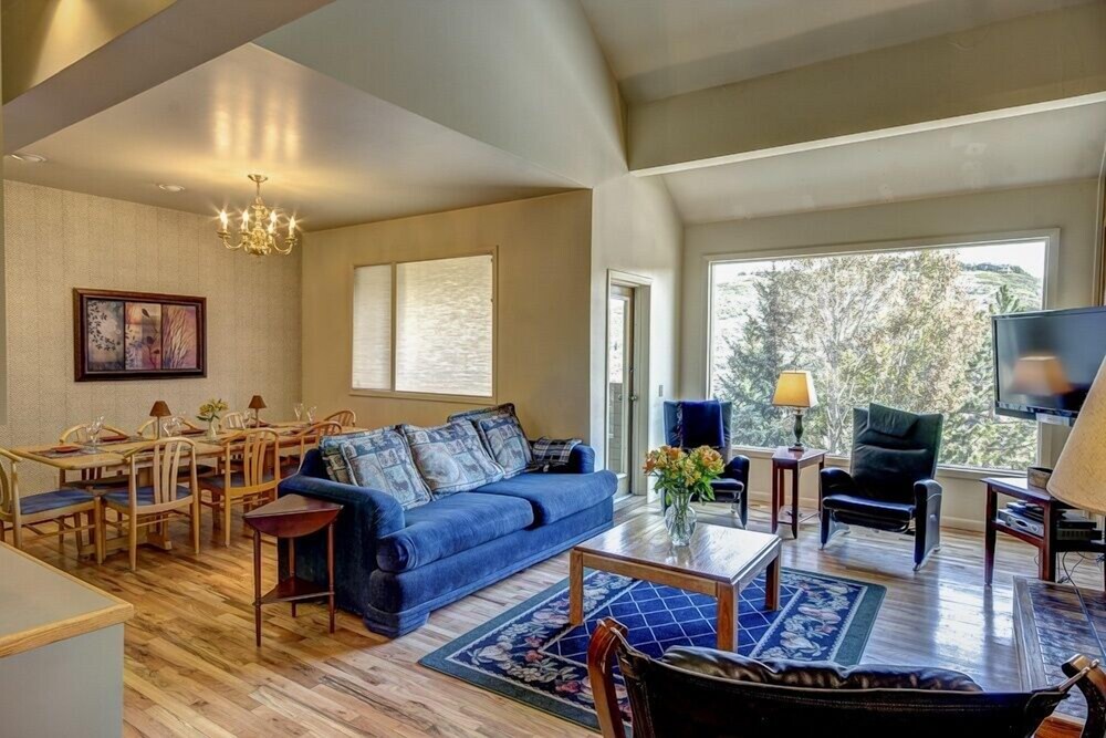 Hotel 1115 Lowell Avenue - photo 11