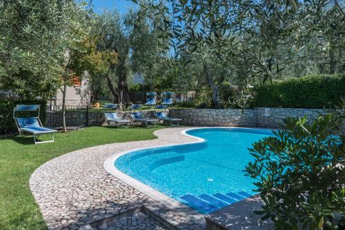 Appartamento Casa Stefi N1 — 4-Star Luxury Hotel in Malcesine, Italy