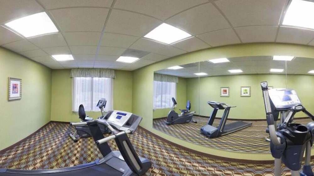 Holiday Inn Express & Suites Thornburg S. Fredericksburg by IHG - photo 29