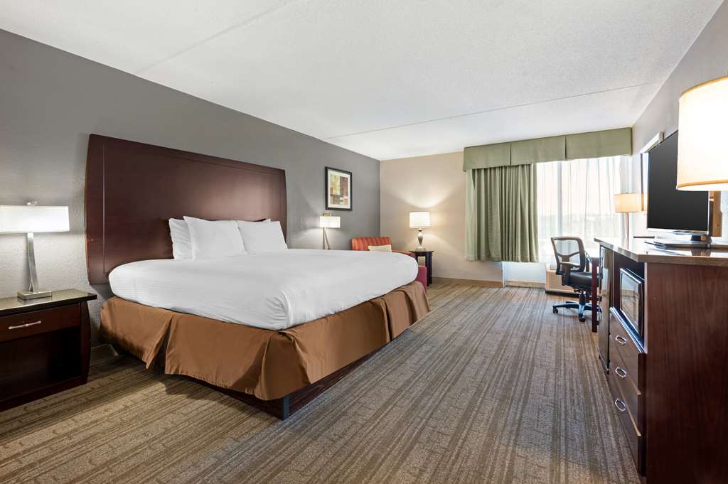 Best Western Ashbury Inn - photo 17