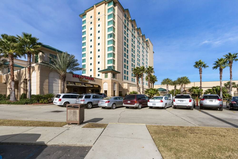 Hollywood Casino Gulf Coast - photo 45