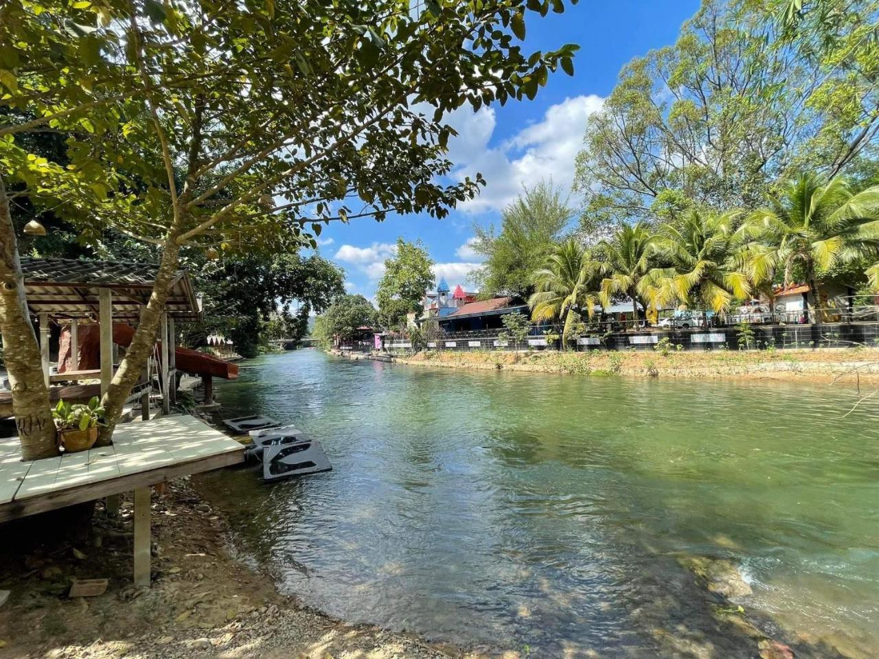 Adventure Point Resort By Sali in Kaeng Krachan, Thailand