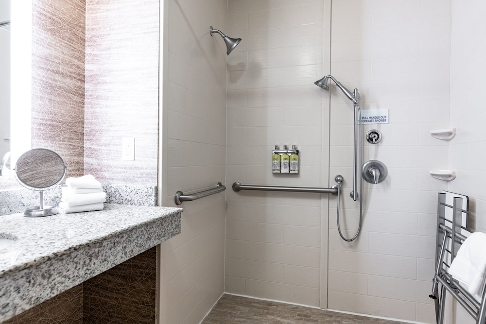 Holiday Inn Express & Suites Ironton by IHG - photo 22