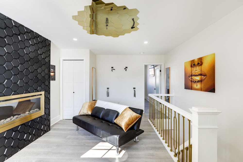 Philadelphia Vacation Rental 4 Mi to Center City - featured photo