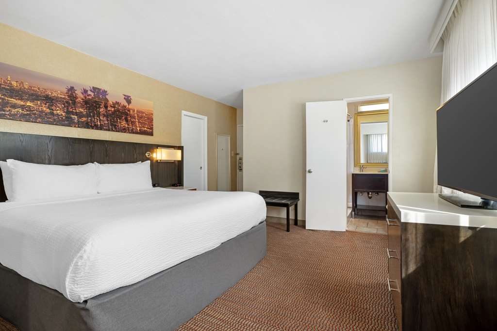 Best Western Royal Palace Inn & Suites - photo 21