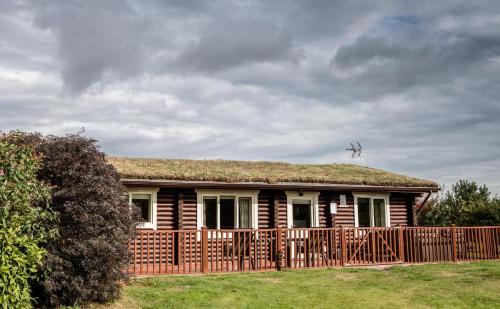 Mallard Lodge — 4-Star Luxury Hotel in Selby, United Kingdom