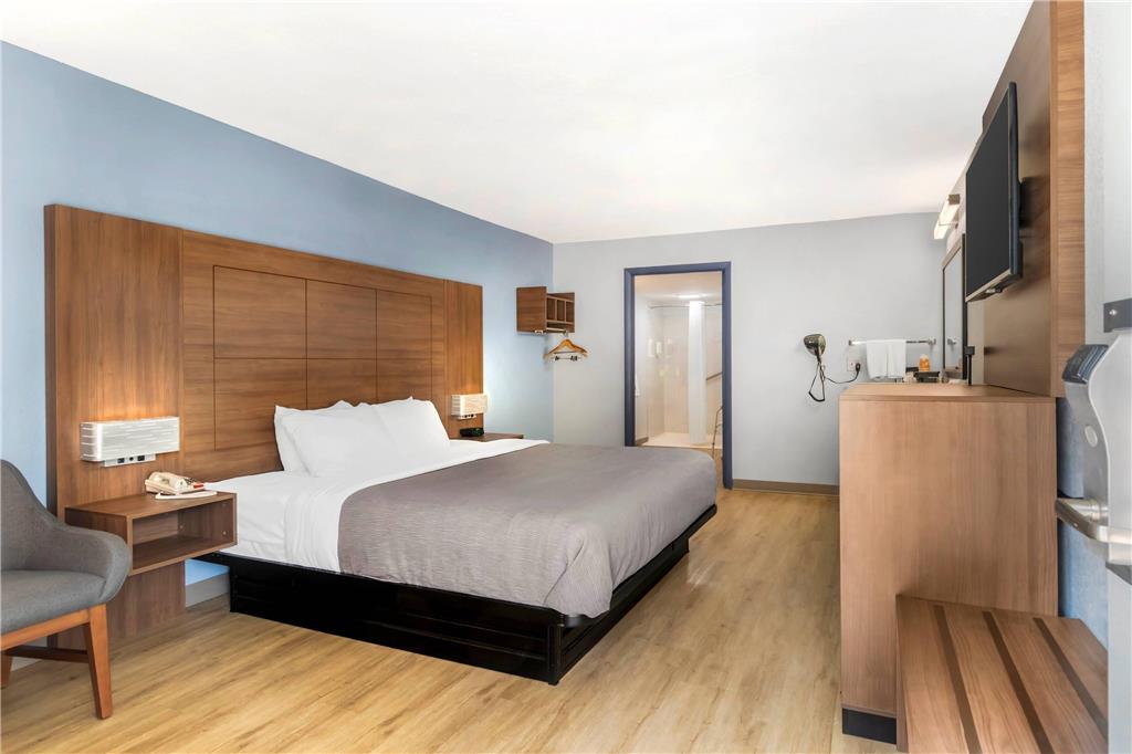 Quality Inn Madison Huntsville Decatur Hwy - photo 12